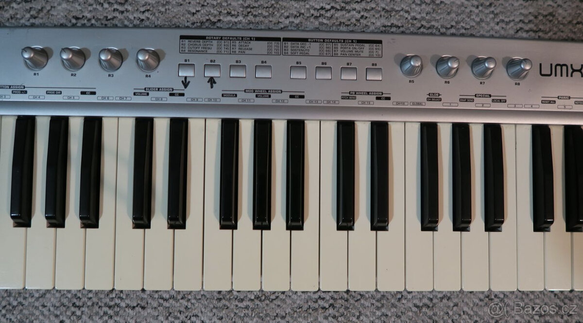 Behringer U-CONTROL UMX49 - vynikající synth mechanika - 2