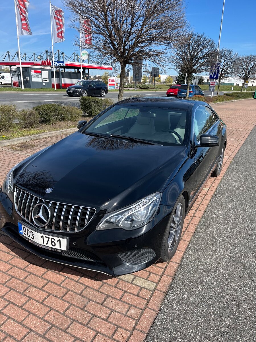 Mercedes E-doupě - 2