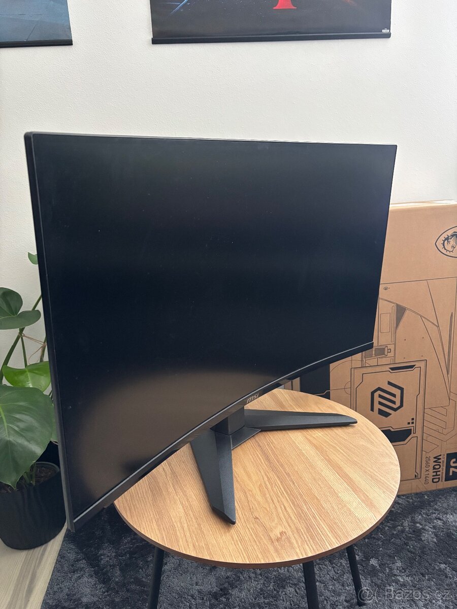 31.5" MSI MAG 32CQ6F - 2