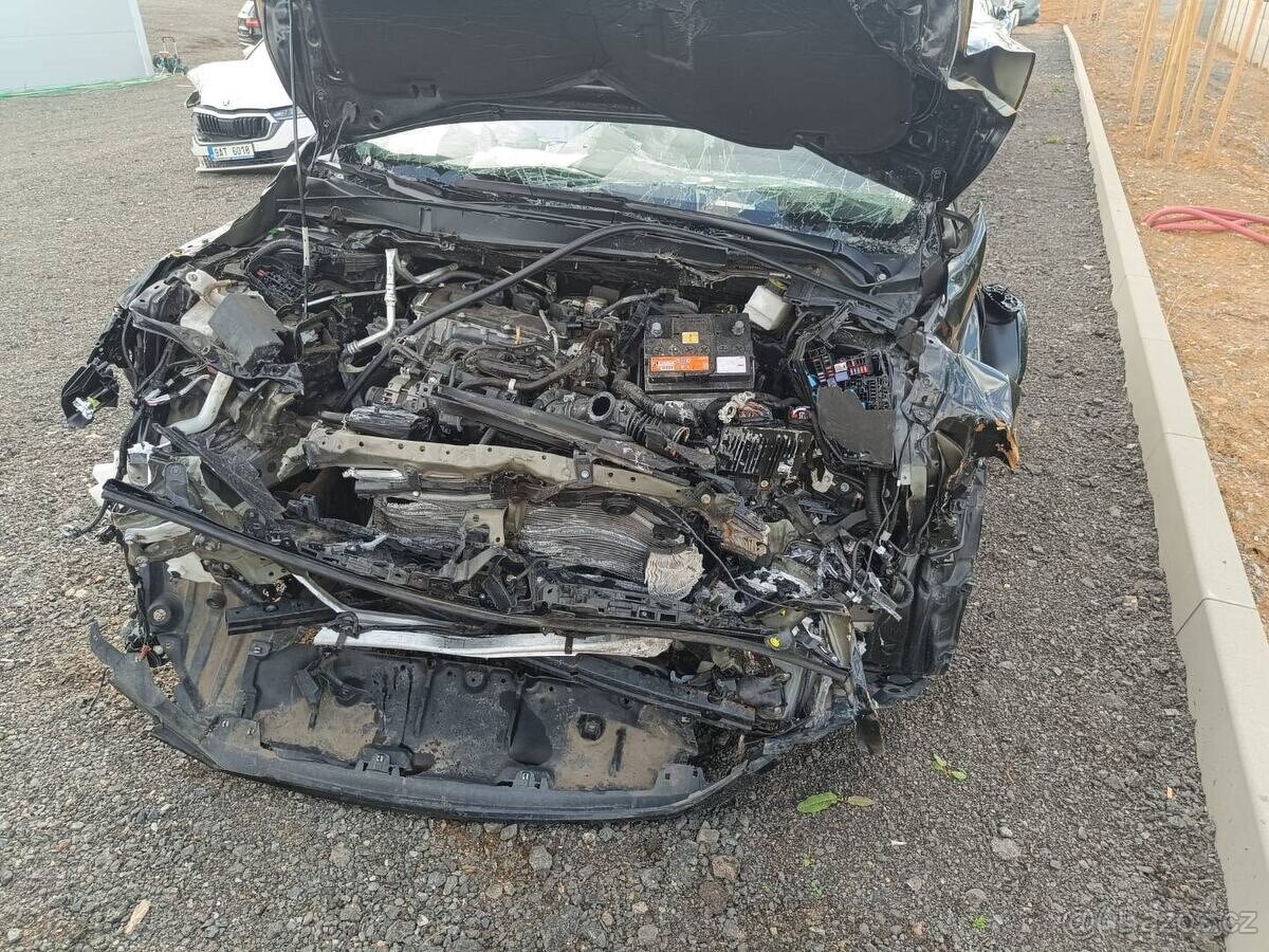 Toyota Corolla - 2