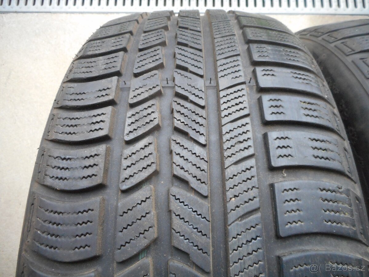215/50R17 - 2