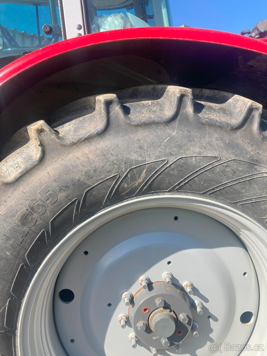 Prodám Massey Ferguson 7S.180 - 2