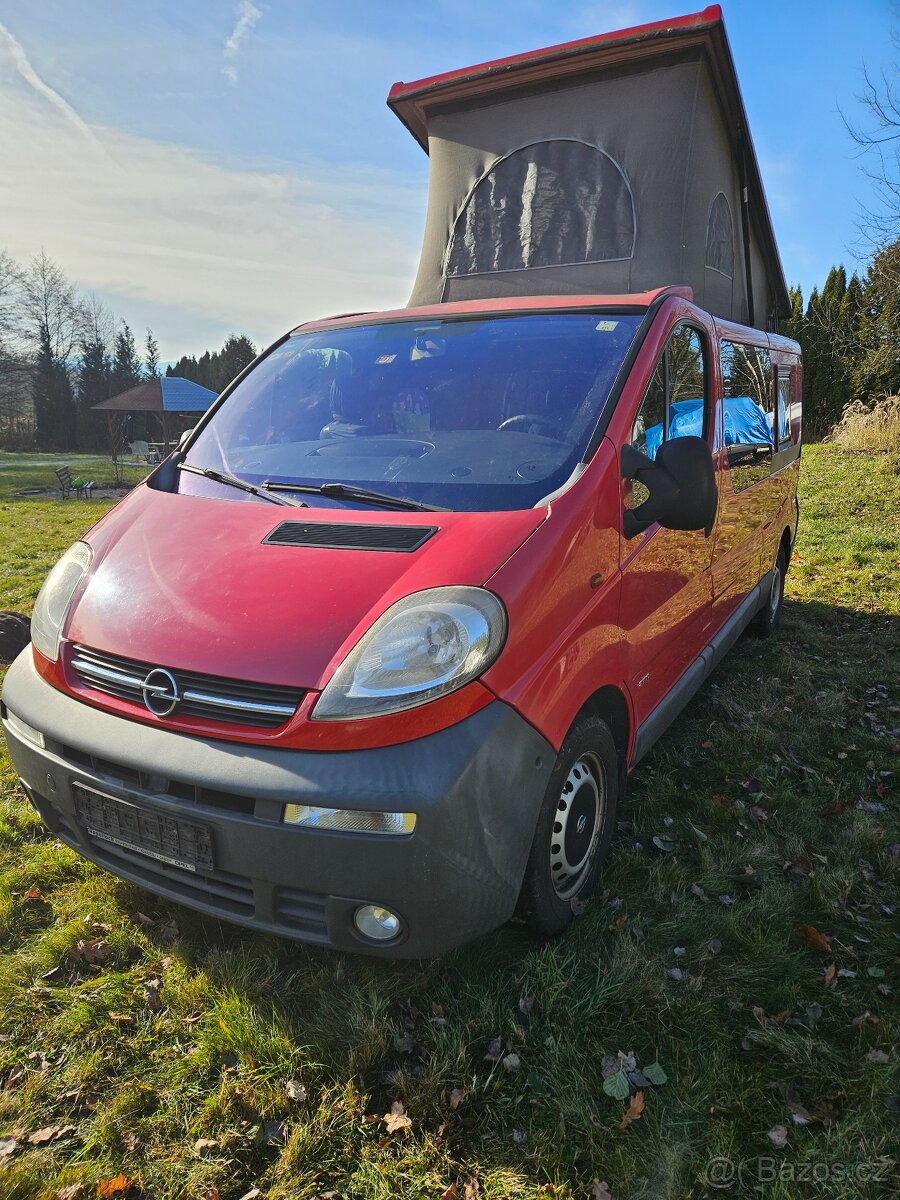 Prodám obytný Opel Vivaro,r.v.2006,obsah-1.9tdci(74kw) - 2