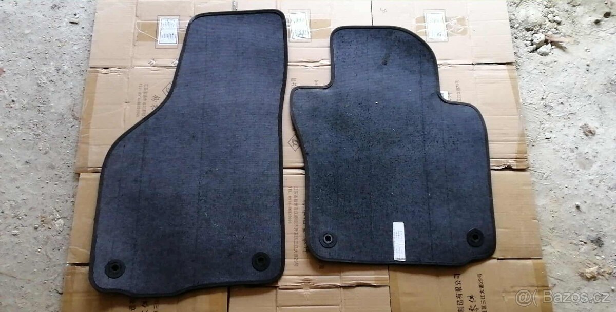 Autokoberečky VW GOLF 5 - 2