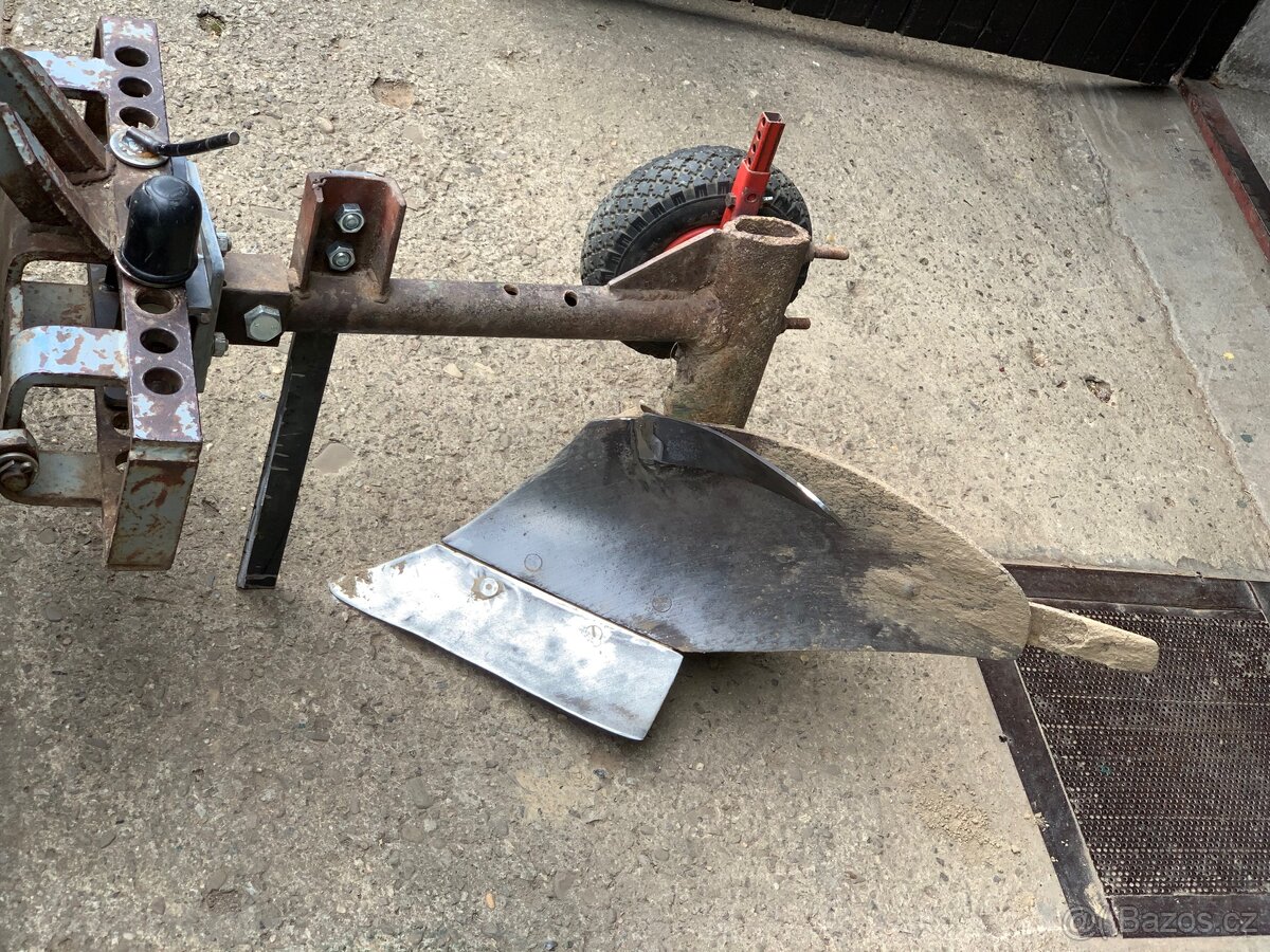 Pluh za malotraktor - 2