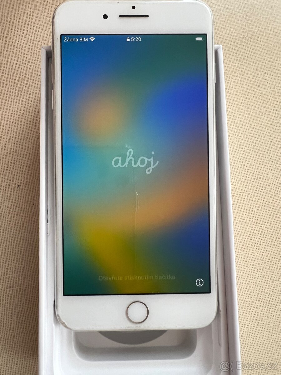 iPhone 8 Plus 256 GB Stříbrný - 2