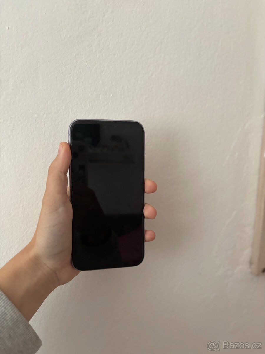 Apple Iphone 11, 64 Gb, fialový - 2