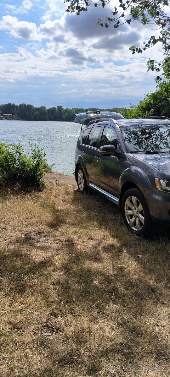 Mitsubishi Outlander xl 2.2 diesel - 2