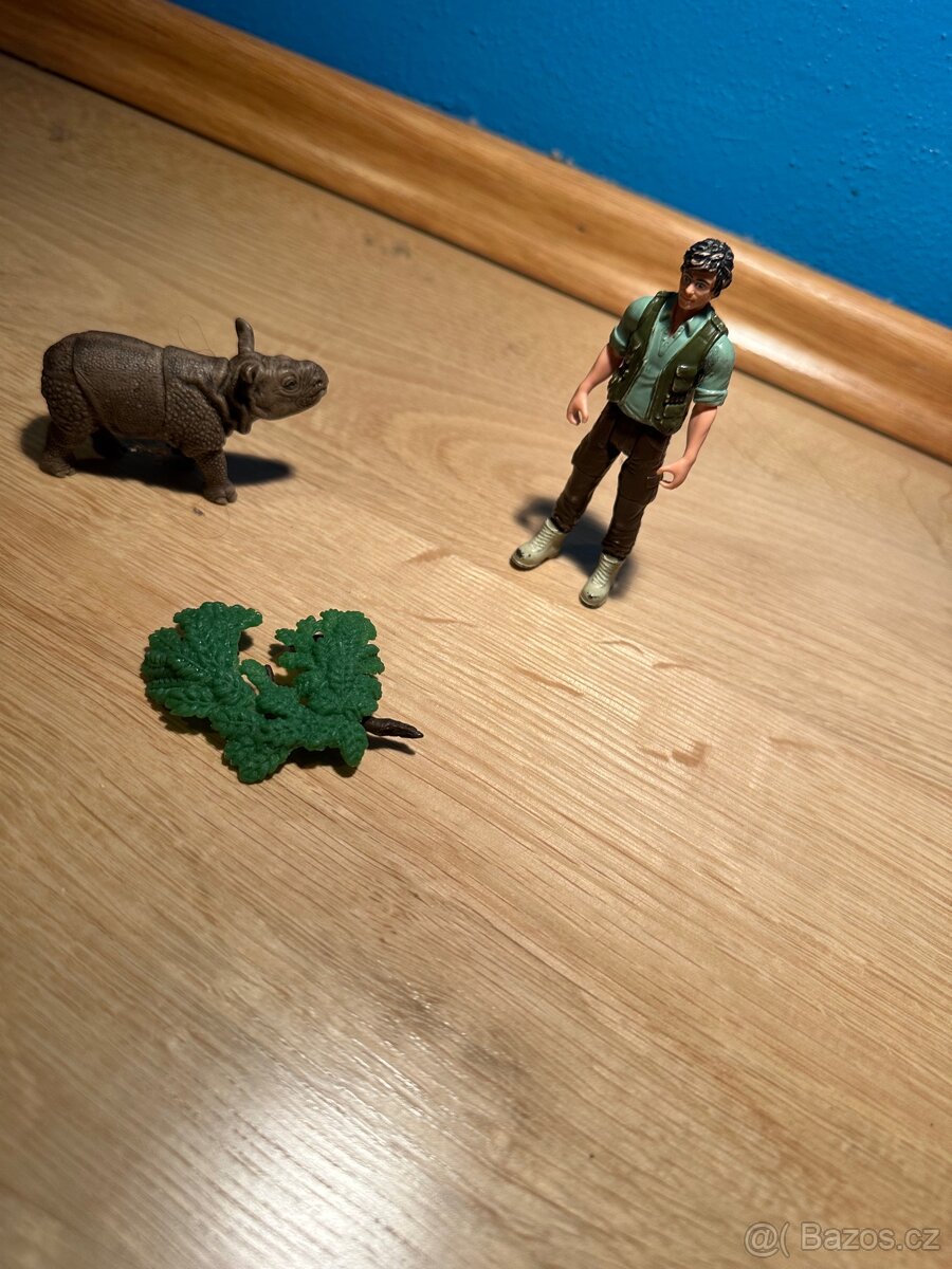 Schleich nosorožec a pečovatel - 2