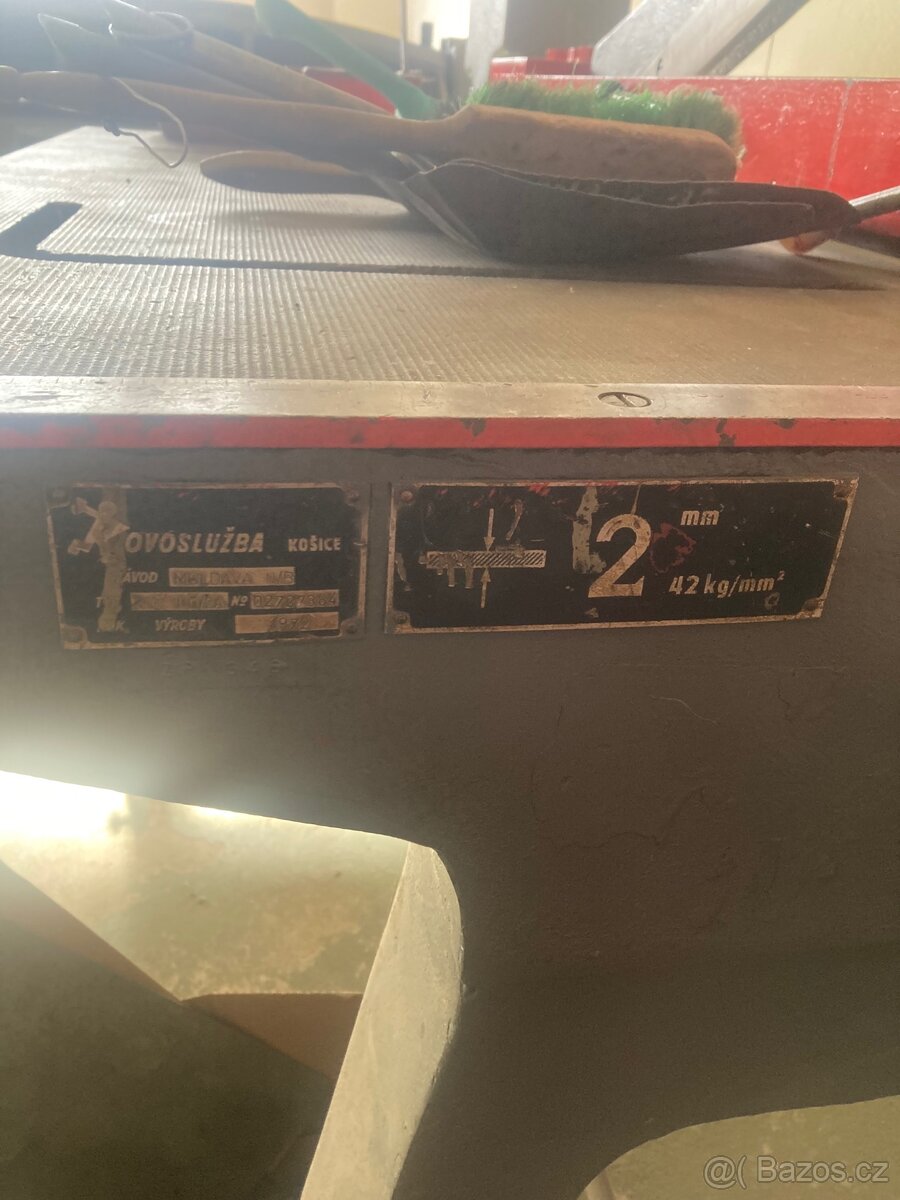 Nůžky na plech 1m - 2