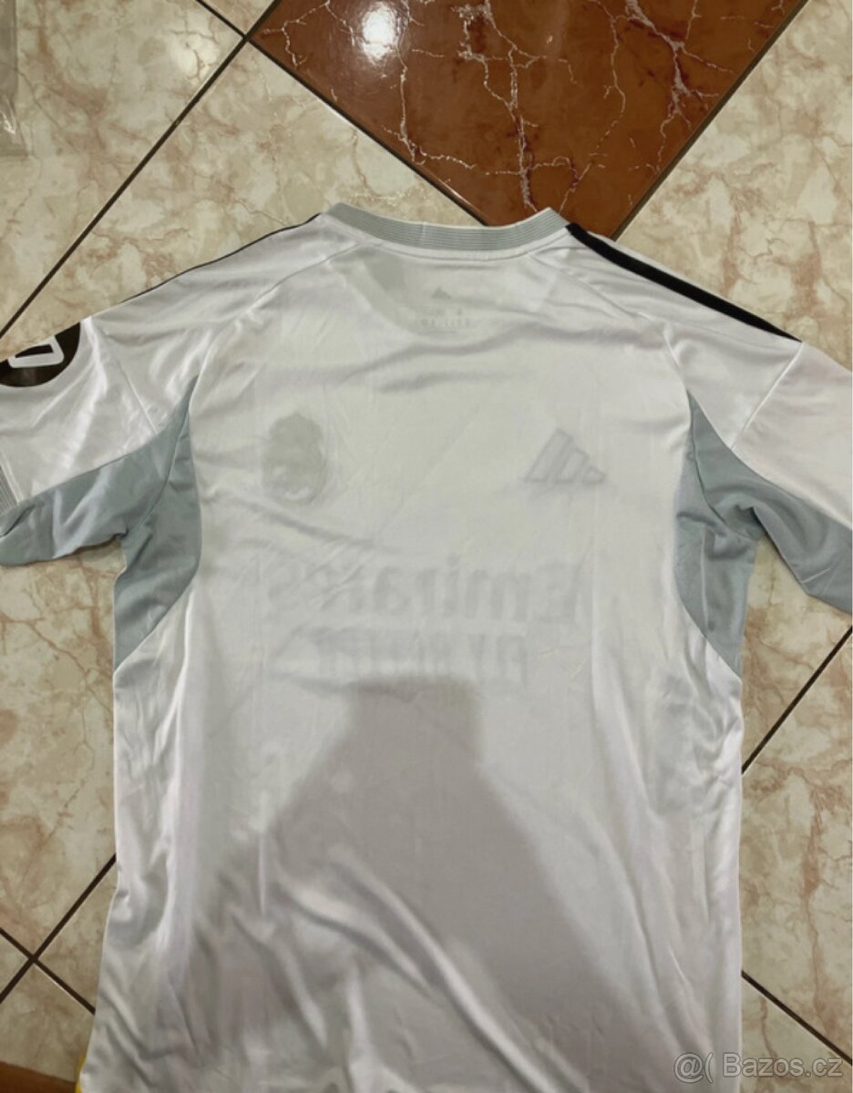 Real Madrid dres - 2