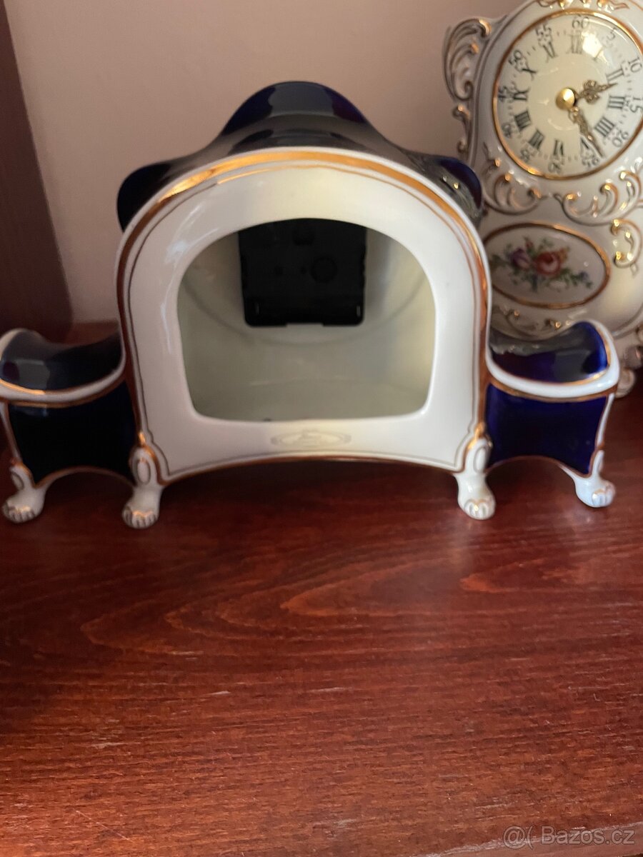 Porcelánové hodiny - 2