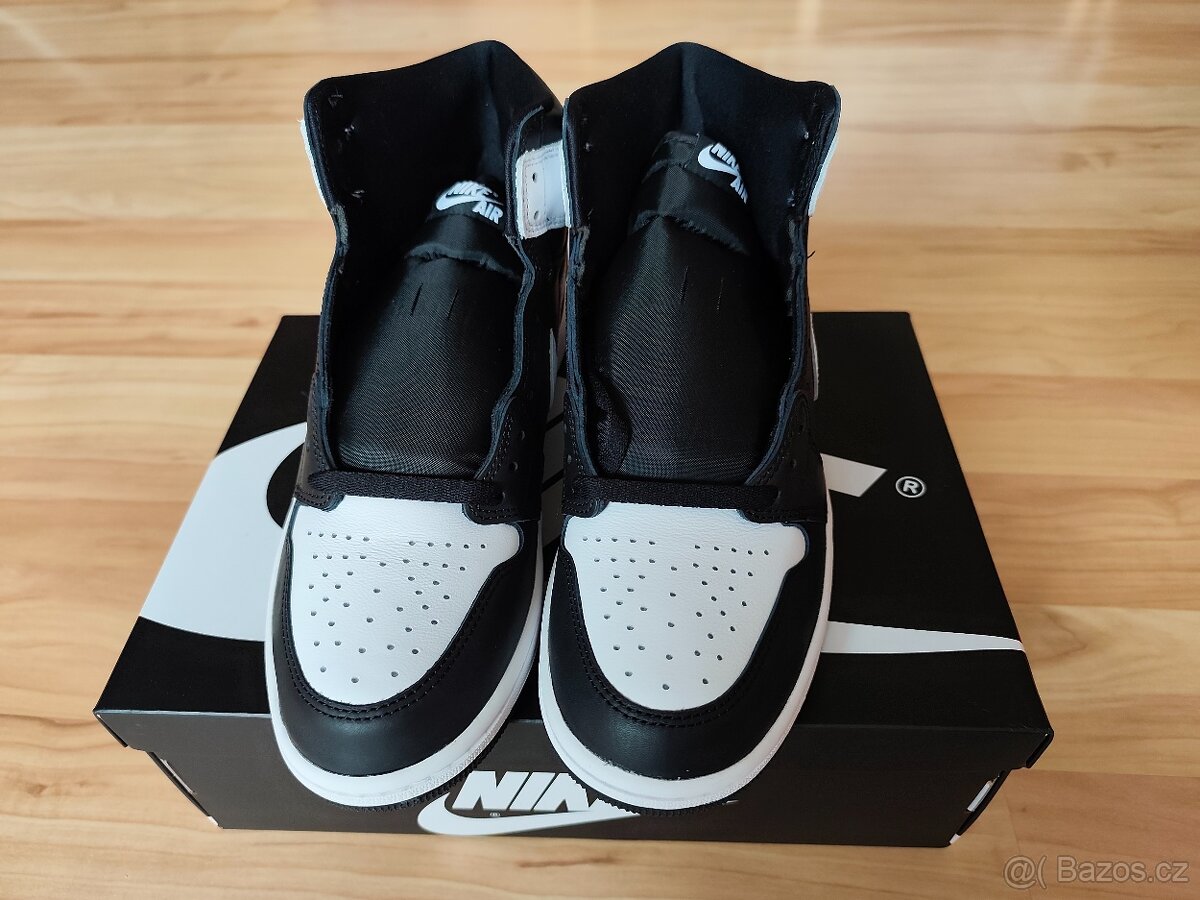 Nike Air Jordan 1 Retro High OG Black/White - 2