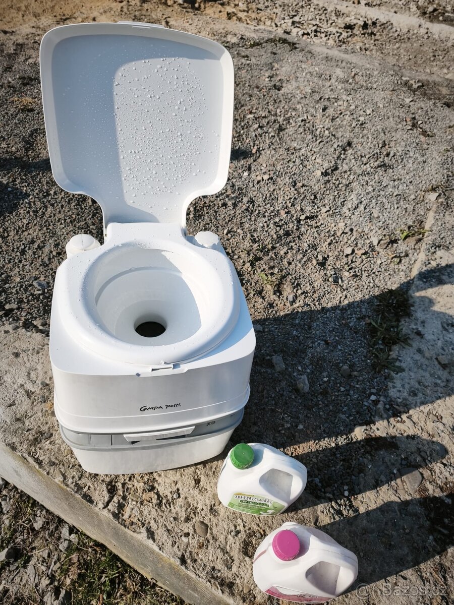 chemické WC - 2