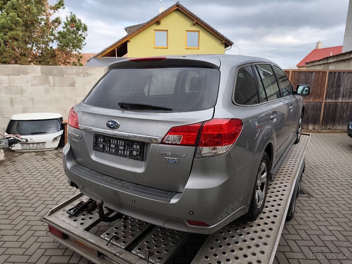 Subaru legacy - 2
