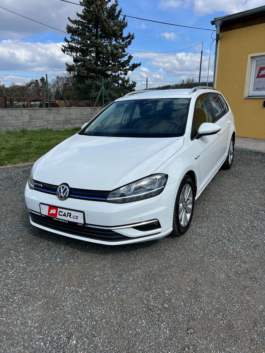 Volkswagen Golf, 1.5 TSI DSG NAVI TAŽNÉ VÝHŘEV 1.M DPH - 2