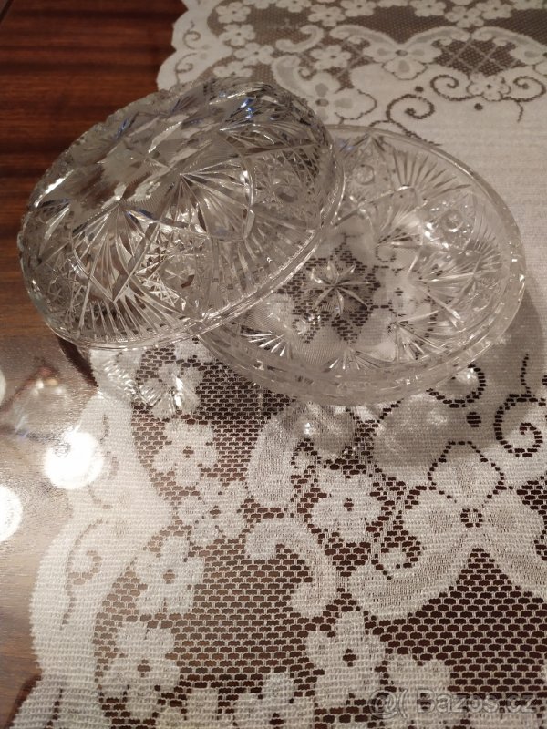 Broušená cukřenka - 2