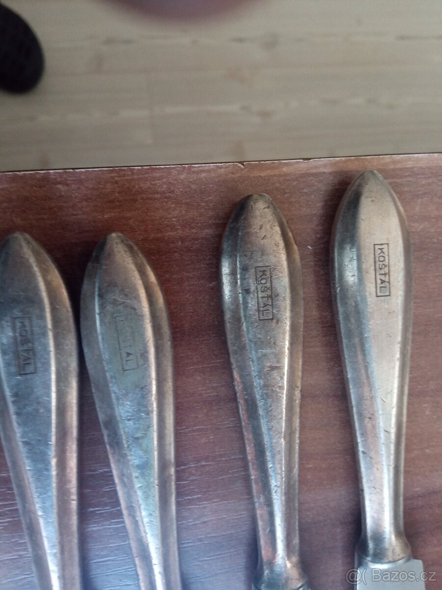 Postříbřené příbory - 2