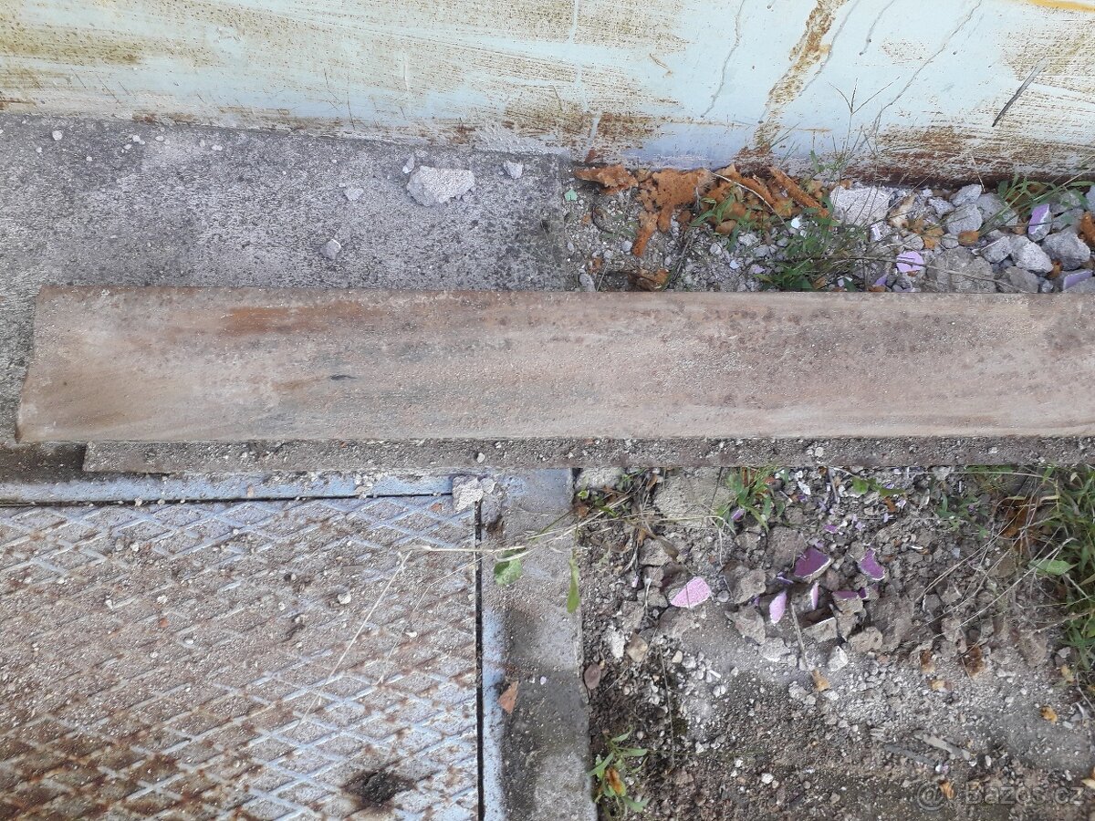 TRAVERZA PŘEKLAD NOSNÍK DÉLKA 555 CM - 2