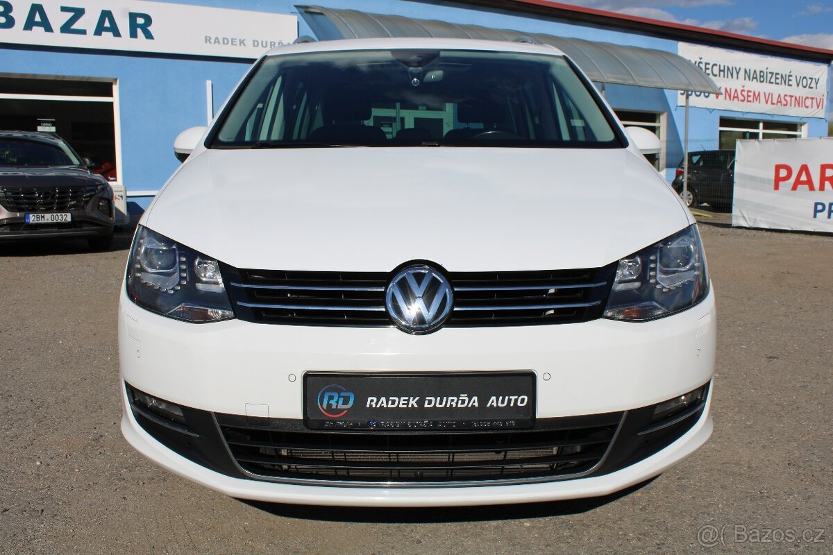 Volkswagen Sharan 2,0 TDI HIGHLINE,DSG,TAŽNÉ,2017 - 2