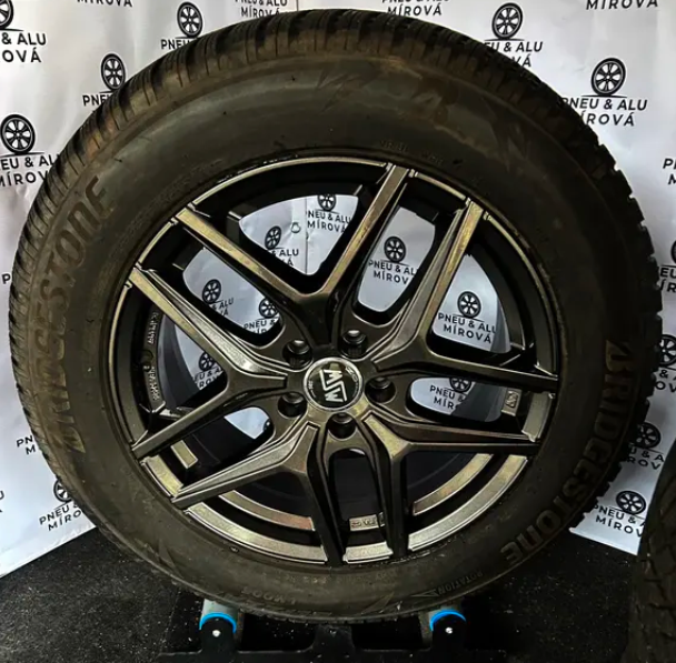 Alu kola OZ 5x112 + zimní 255/55r18 - 2