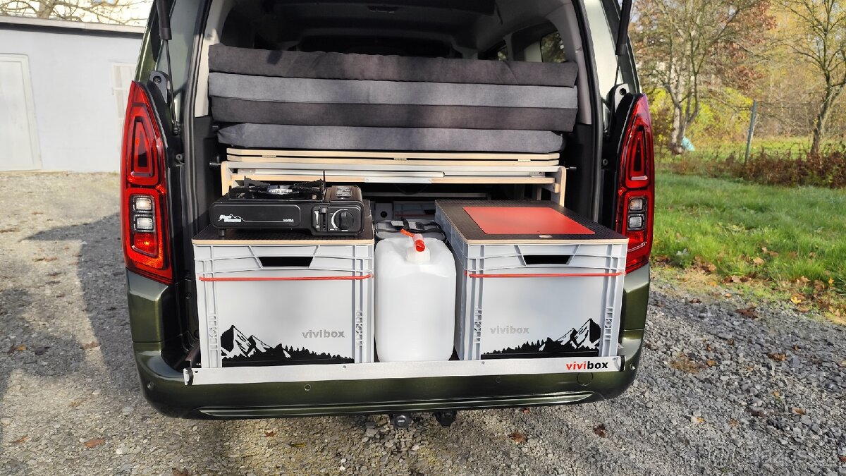 Vestavba do auta vivibox - SKLADEM - 2