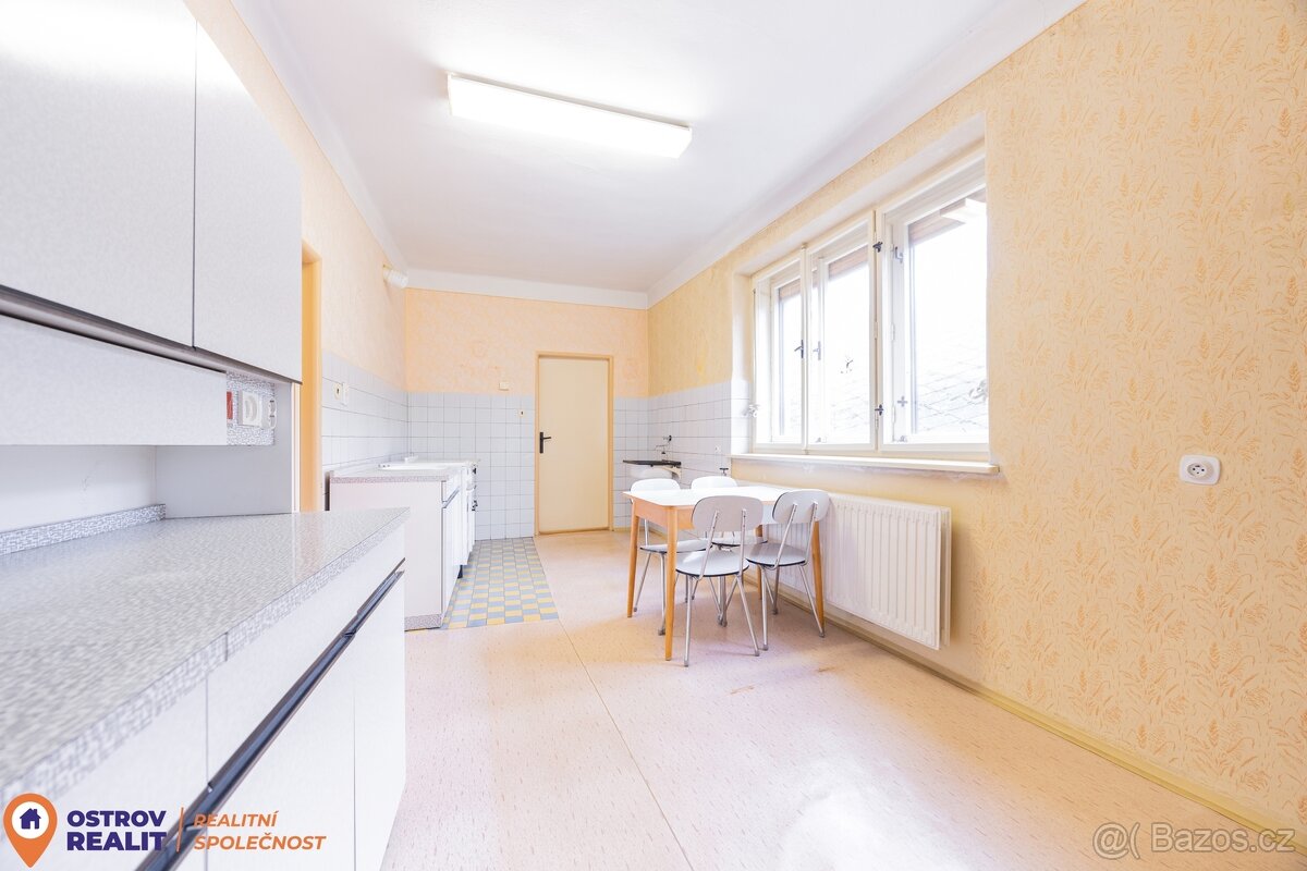 Prodej prostorného bytu 2+1, 75,1 m², Dlouhá Loučka - 2