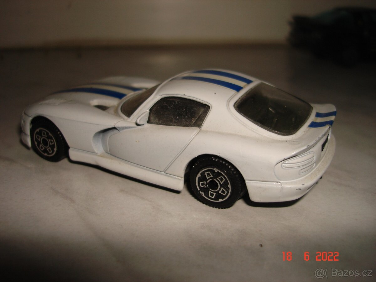Dodge VIPER GTS - 2