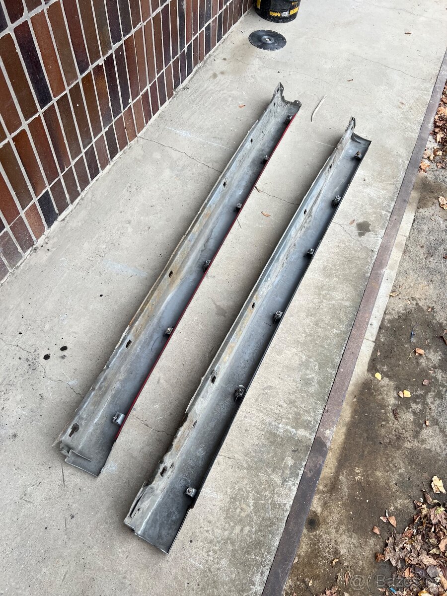 Prahové lišty Subaru Legacy BP/BL - 2