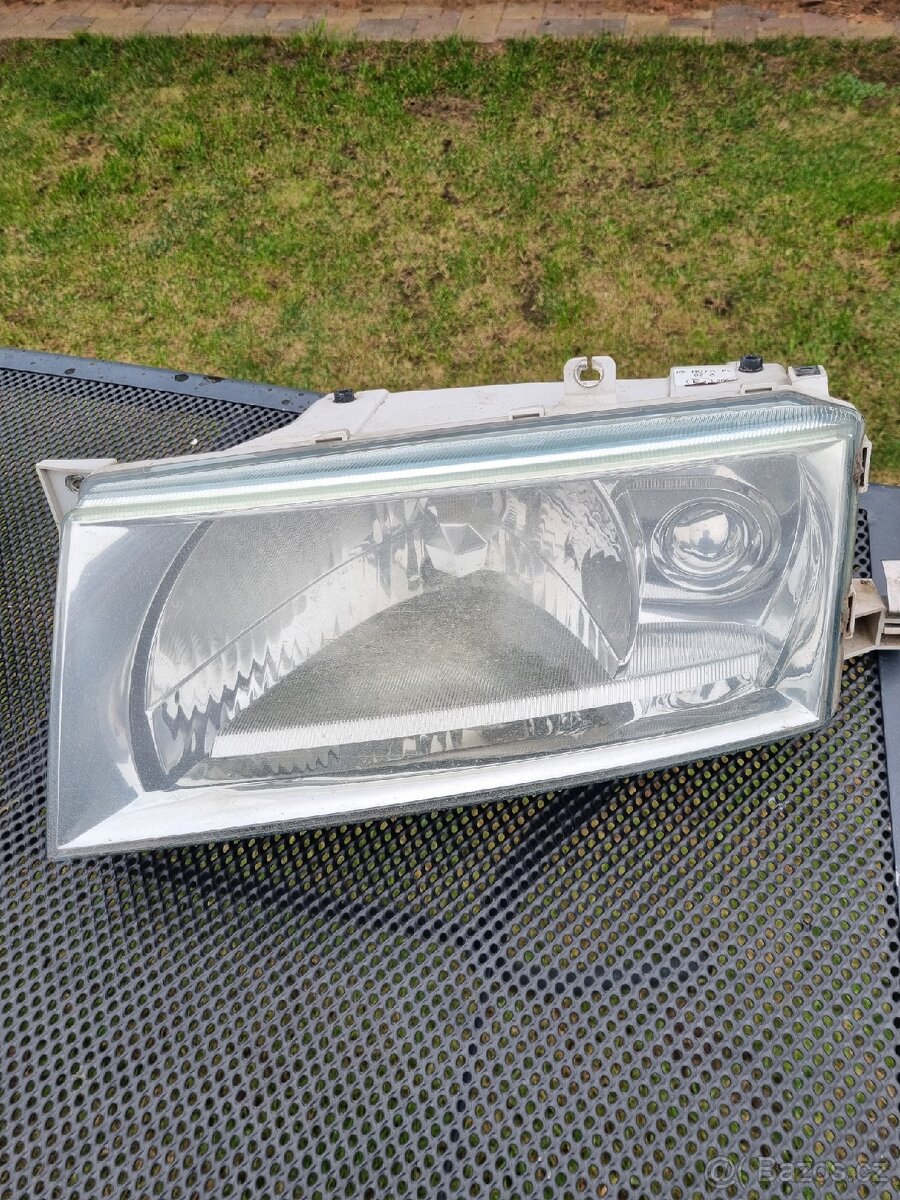 Přední světla Škoda Octavia I facelift - 2