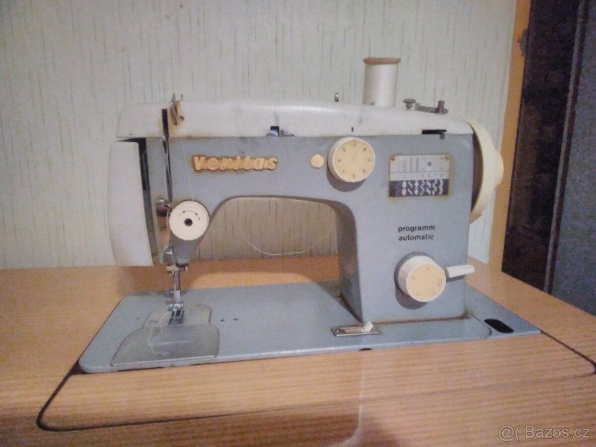 Šicí stroj Veritas - 2