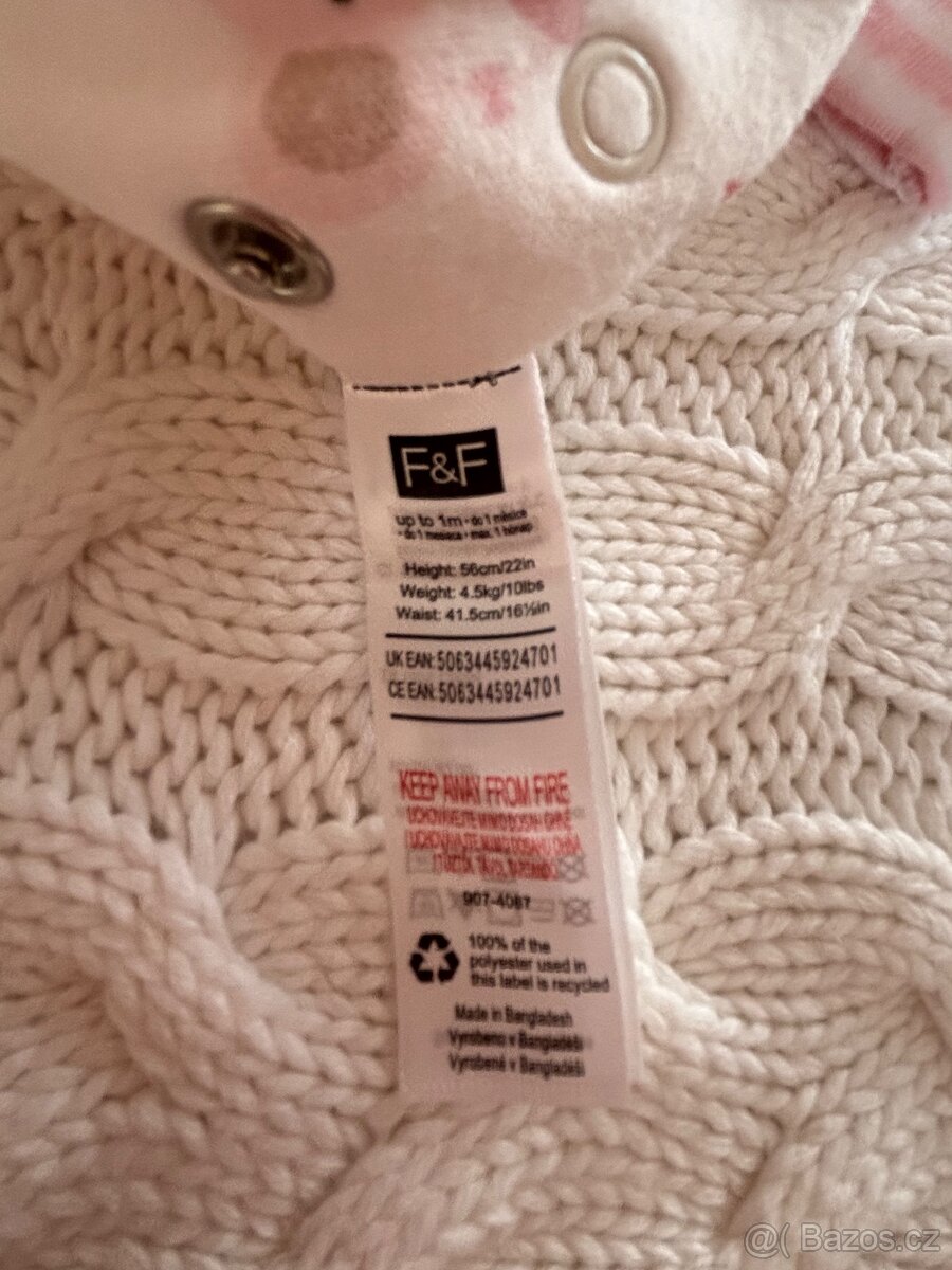 Prodám set overalů pro holčičku - 2