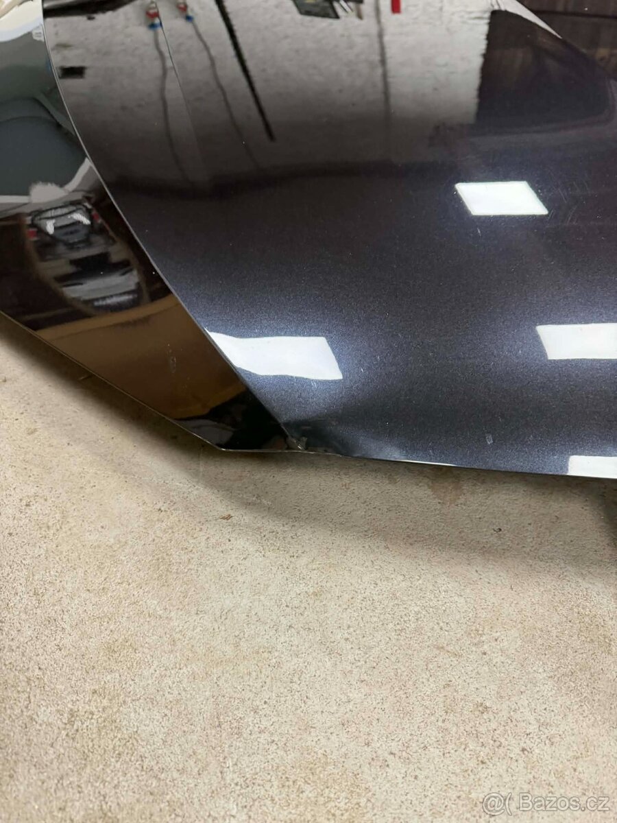 Kapota Škoda Superb III černá - 2