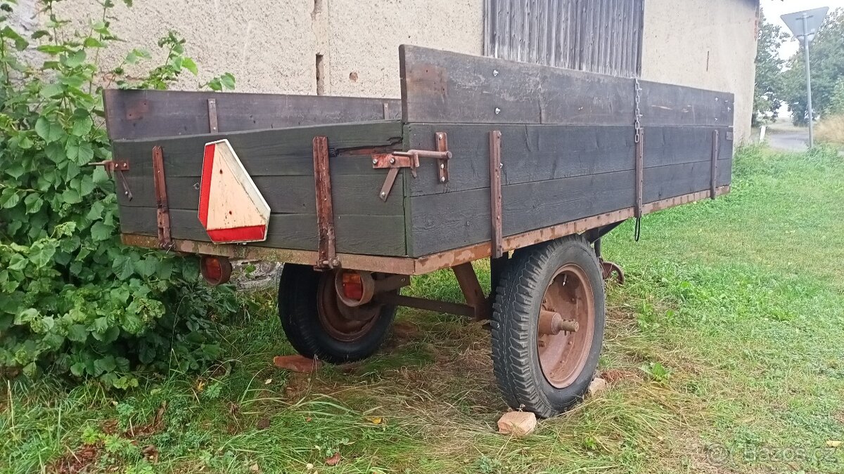 Kára za malotraktor, cena 16.000 Kč - 2