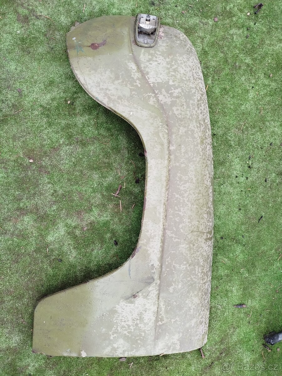 Saab 96 přední blatníky - 2