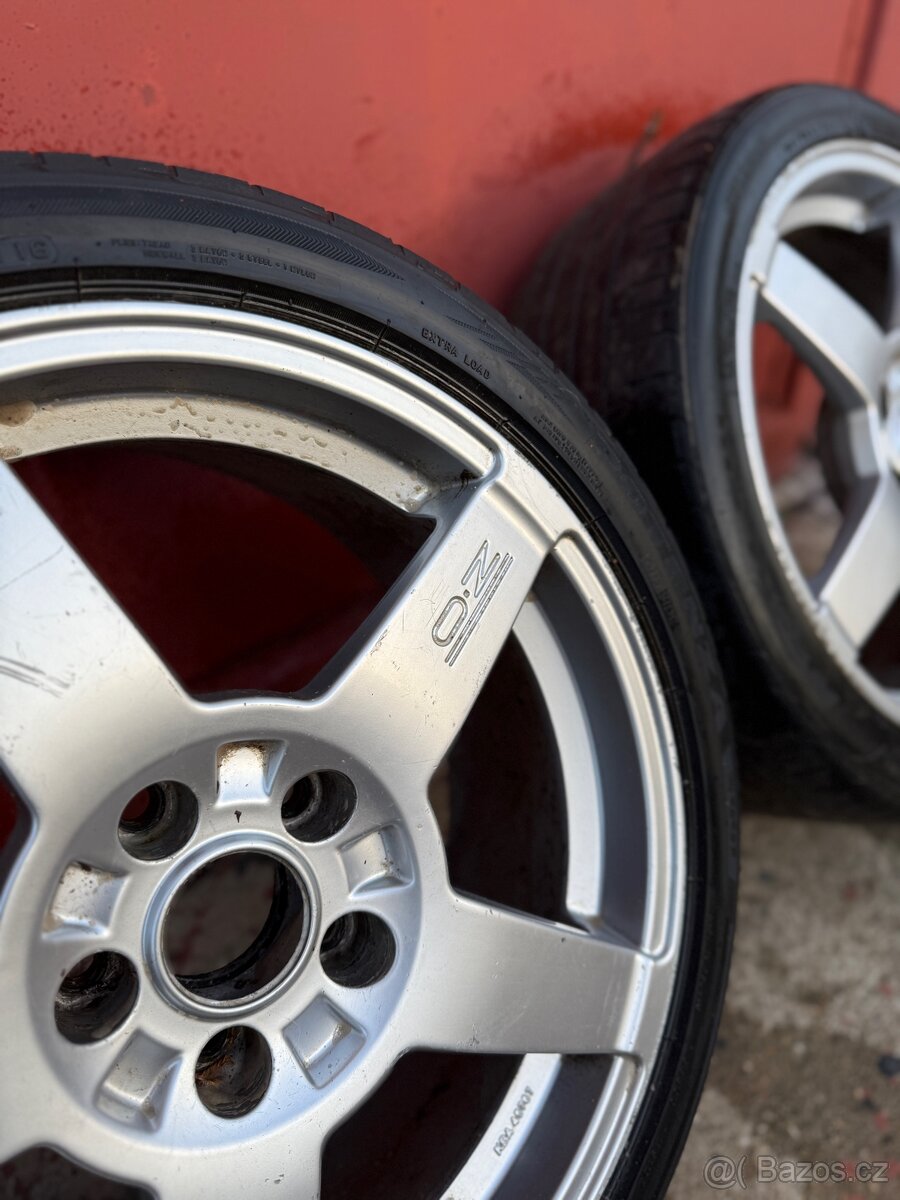 Original OZ Racing 5x114,3 R18 - 2