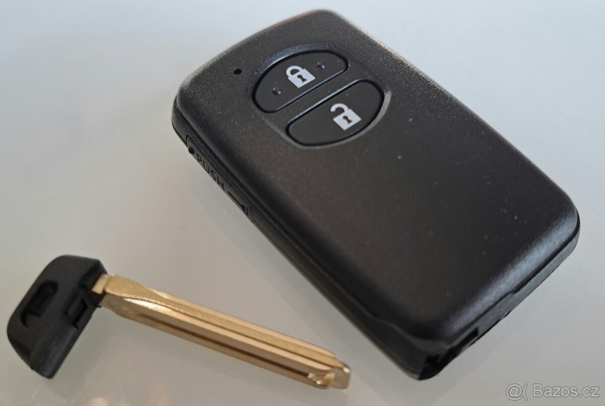 Klíč Toyota smart key - 2