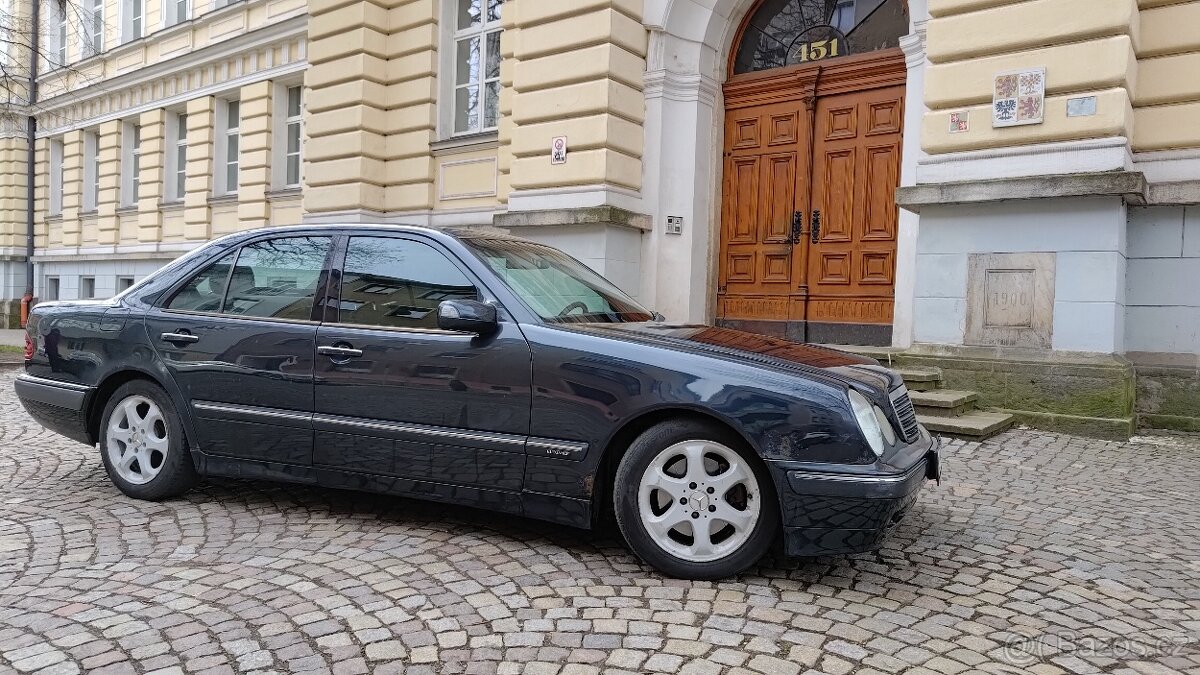 E 270 cdi - MANUÁL - 2