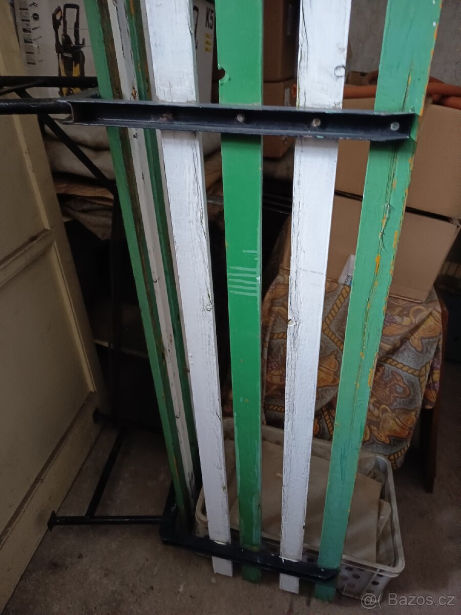 Lavička zahradní - 2