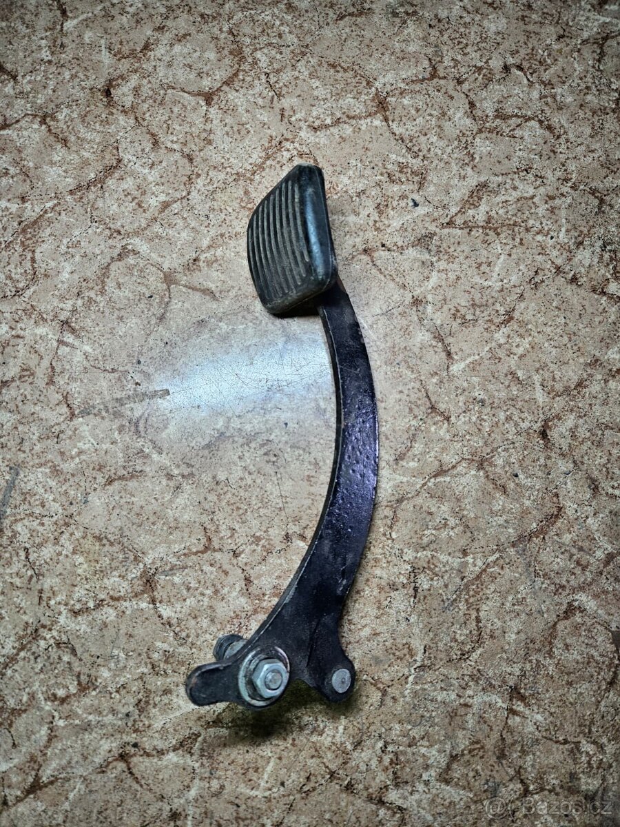 Pedál spojky Škoda 120 - 2