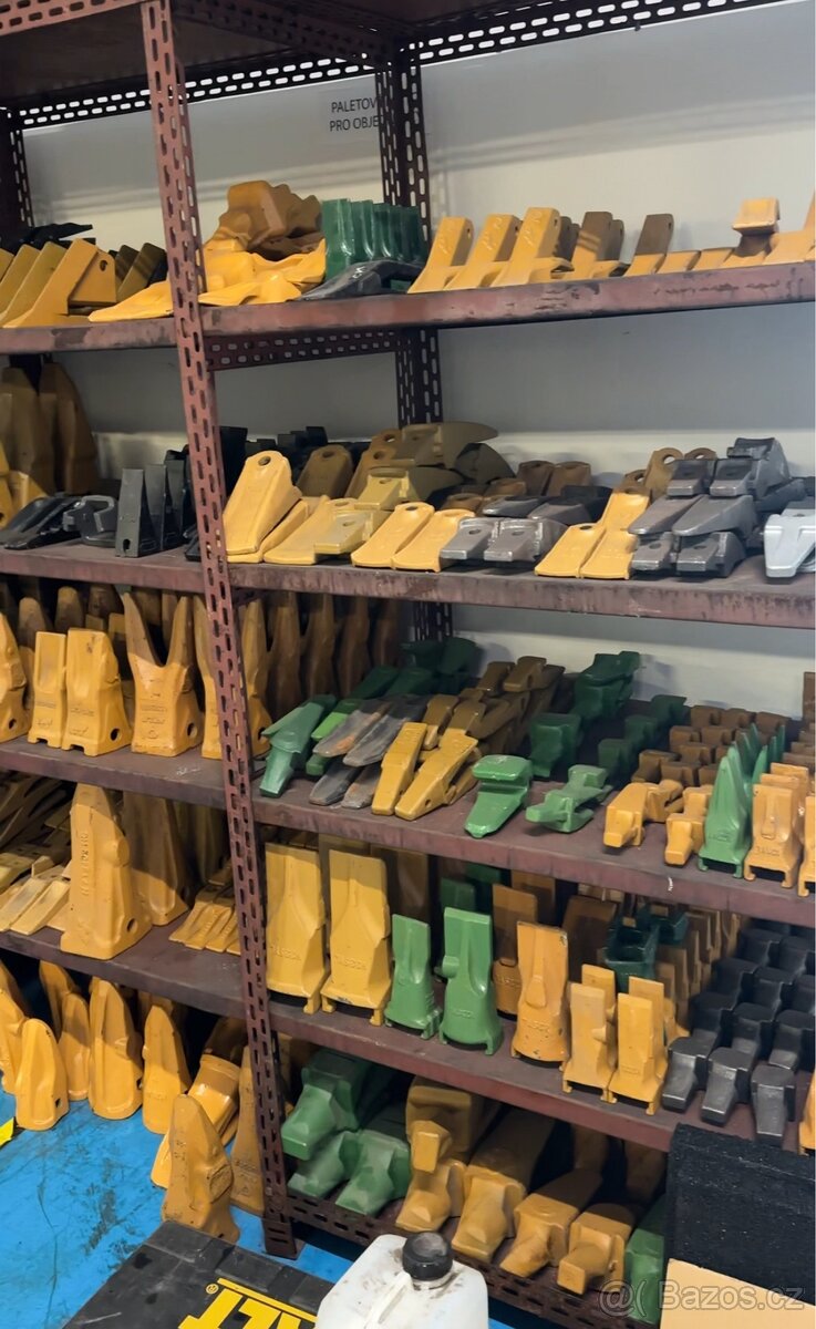 Zuby adaptéry zajištění na bagry - 2