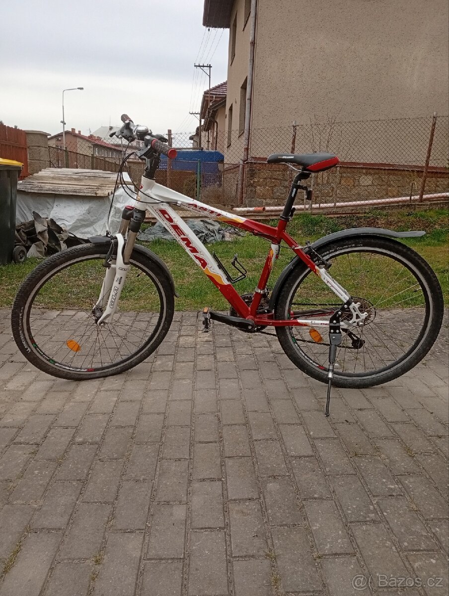 Horské kolo DEMA ASTI. - 2