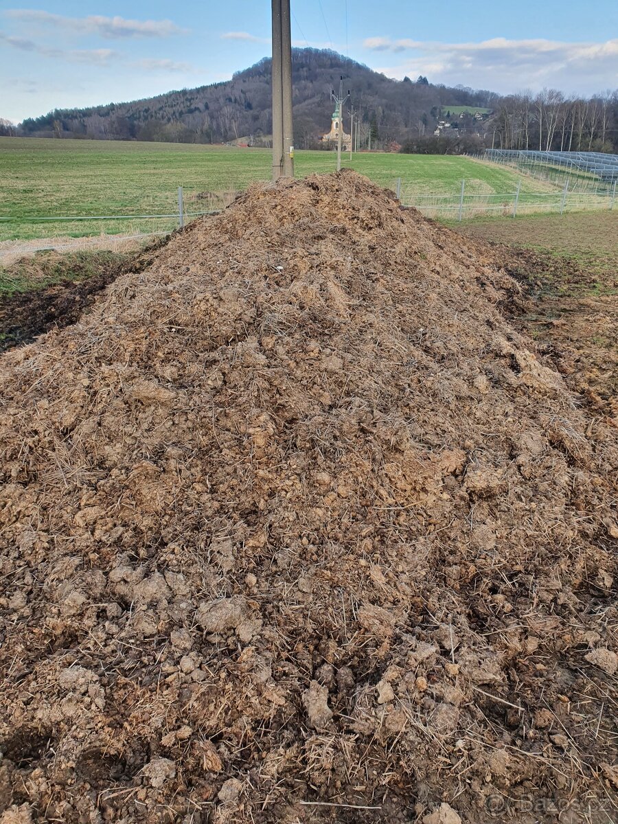 Koňský hnůj - 2