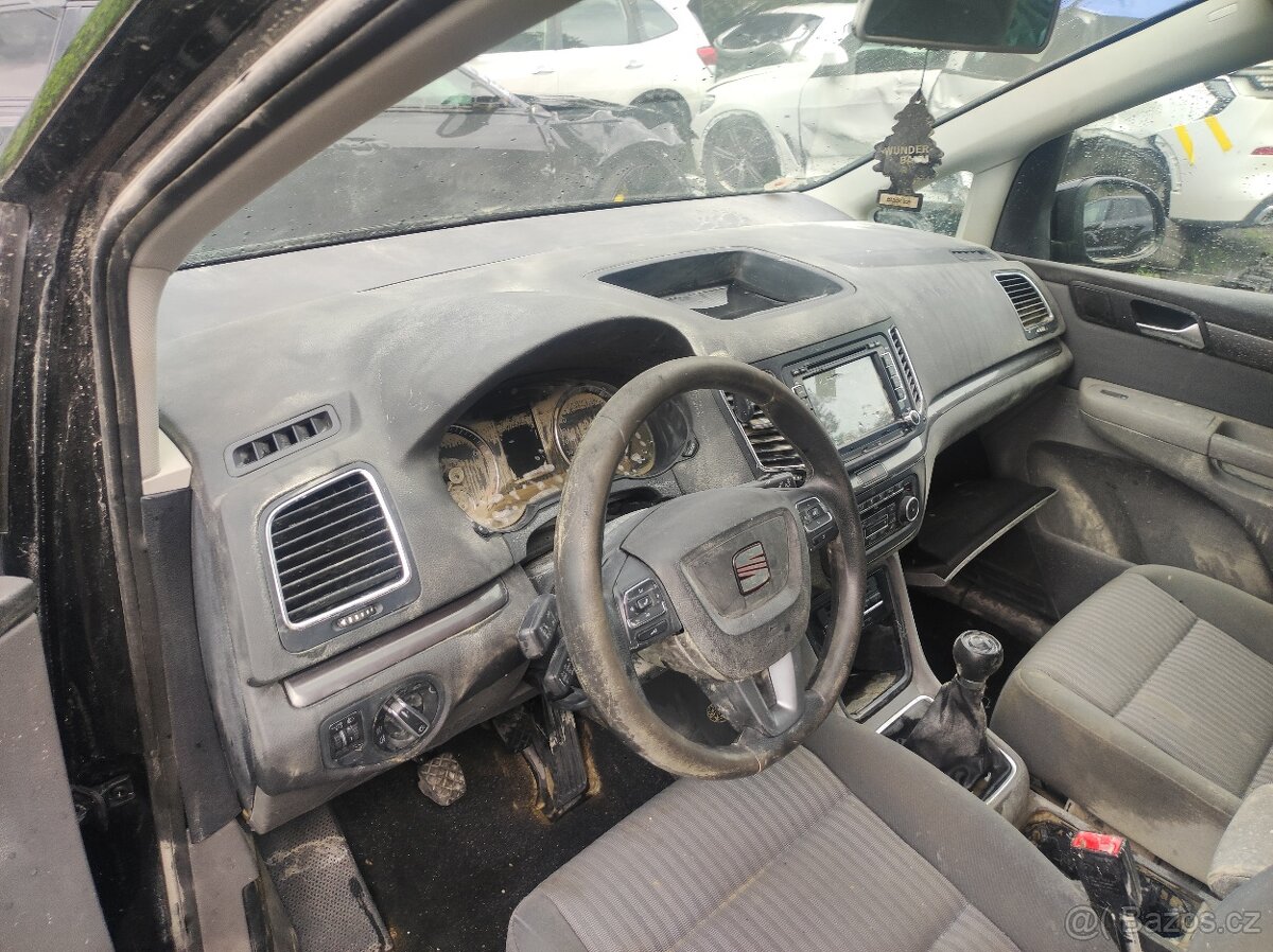 Seat Alhambra prodam dilly - 2