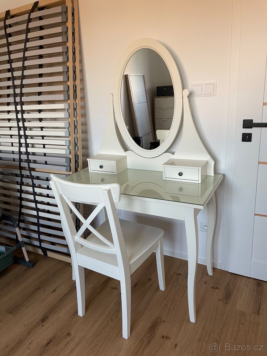 ikea hemnes toaletni stolek se zidli - 2