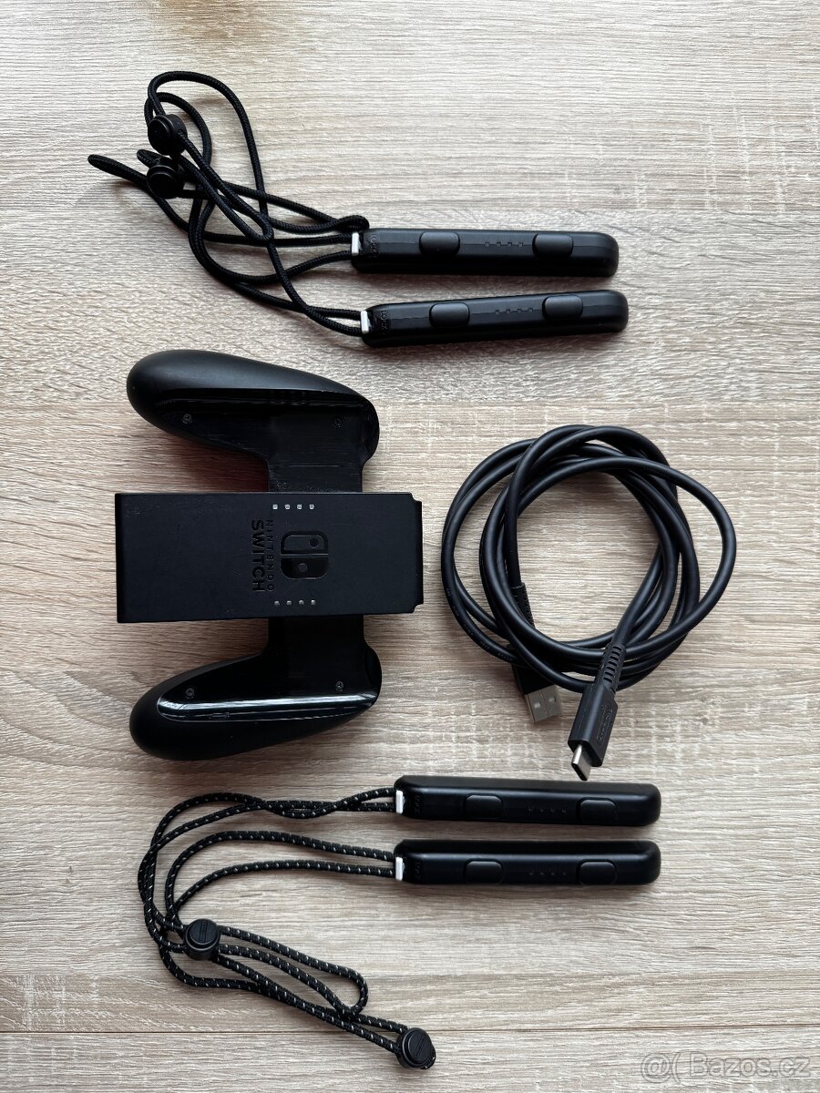 Prodám Nintendo SWITCH (v záruce) - 2