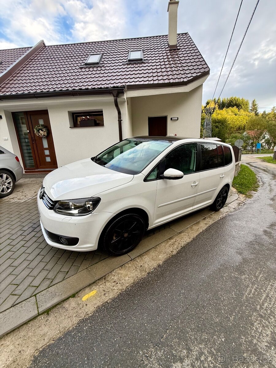 VW Touran 1.6 tdi DSG - 2