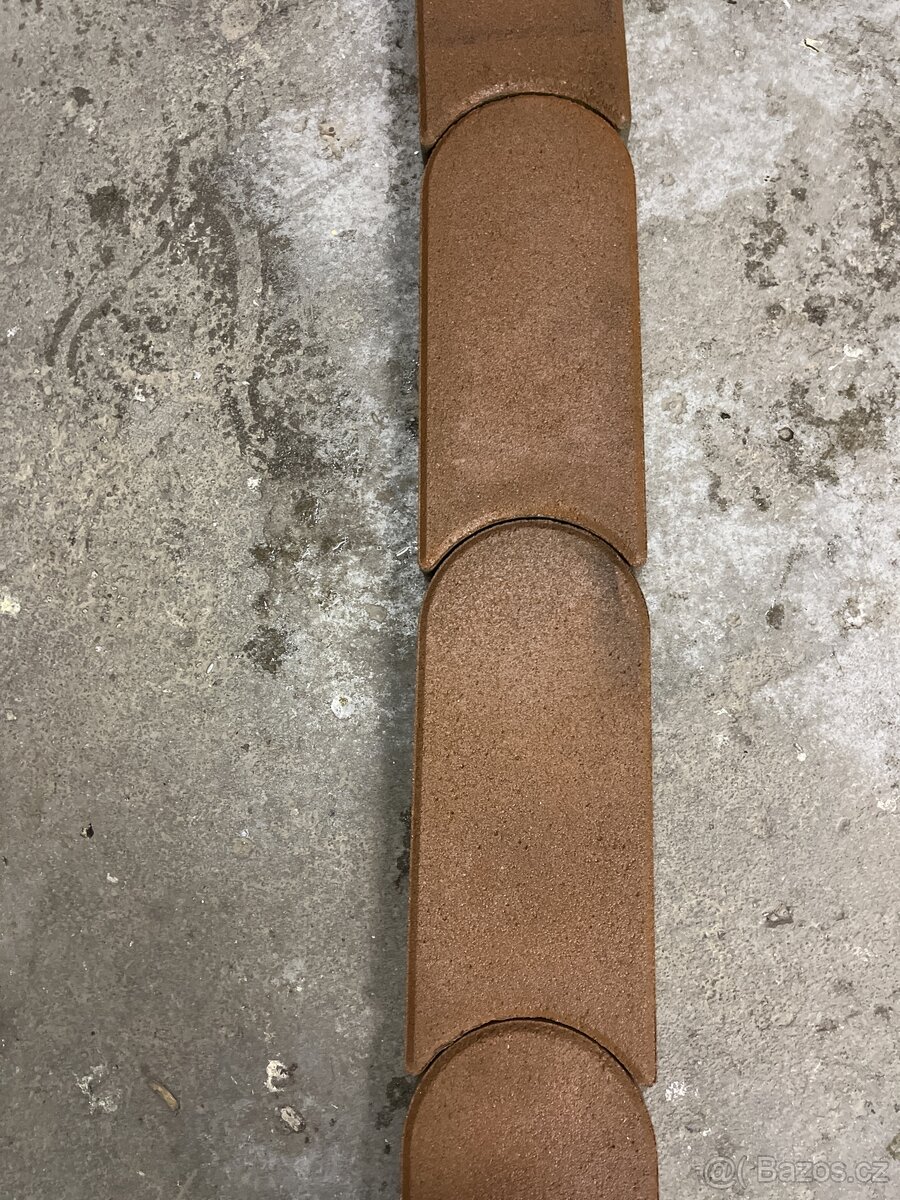 TRÁVNÍKOVÝ LEM - 2