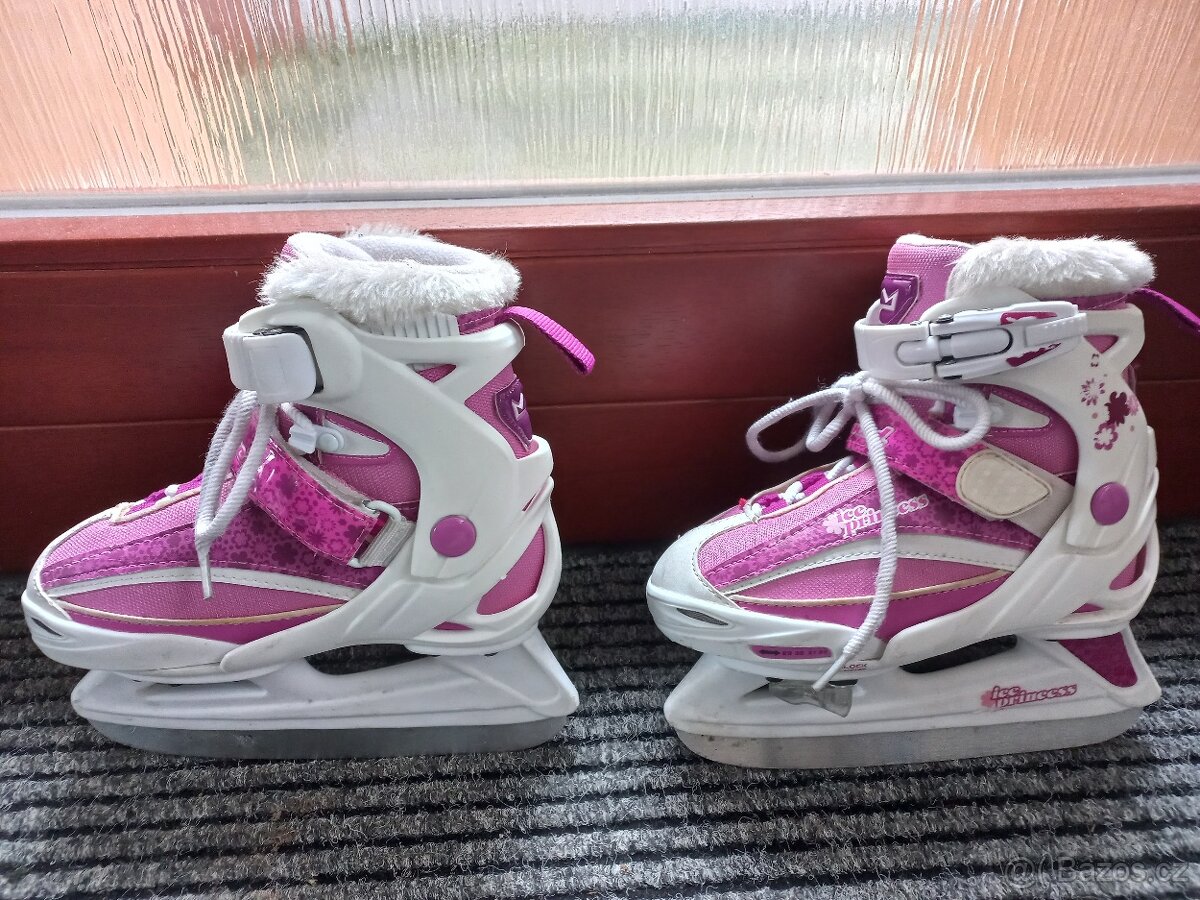 Dívčí lední brusle - 2