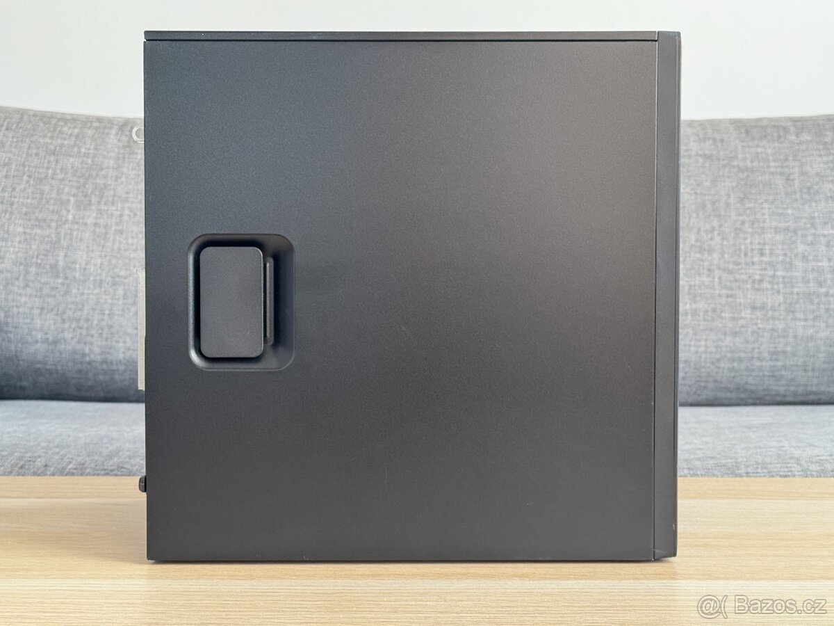 HP EliteDesk 705 G2 - AMD A10-8750, 8GB, 128GB SSD, AMD R7 - 2